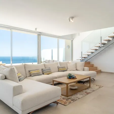Panoramic Sea View 4 Bedroom Stupa Duplex With Jacuzzi